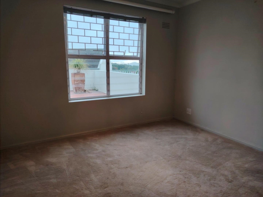 To Let 2 Bedroom Property for Rent in Aurora Western Cape
